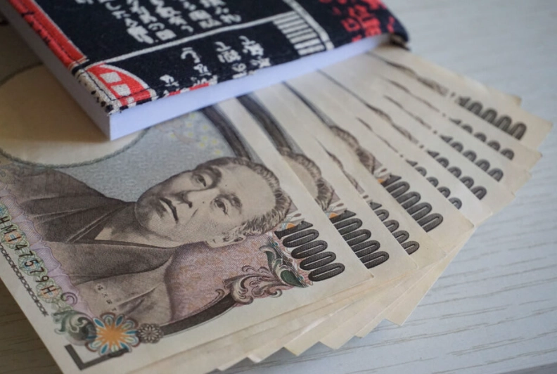 living in Japan cheap