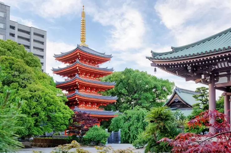 Fukuoka travel guide Fukuoka travel guide