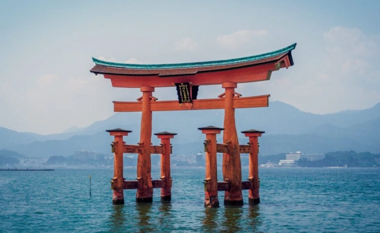 monthly expenses Tokyo