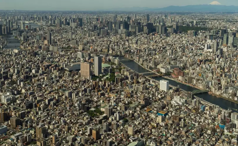 Tokyo apartment size