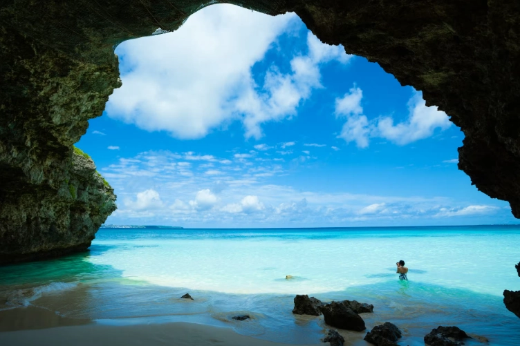 best time to visit japan beaches