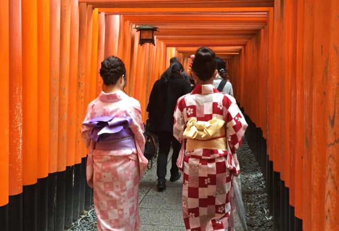 solo female travel japan