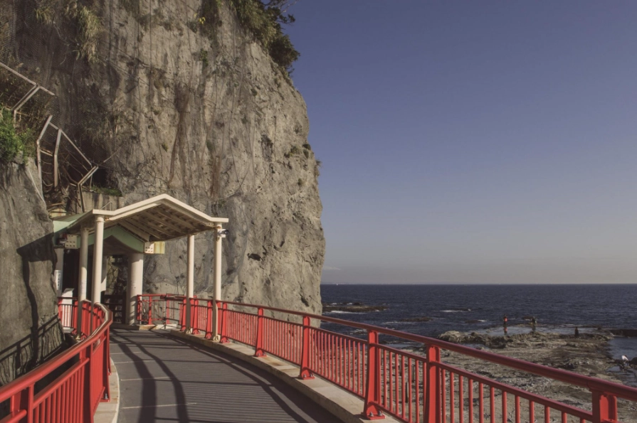 enoshima day trip from tokyo