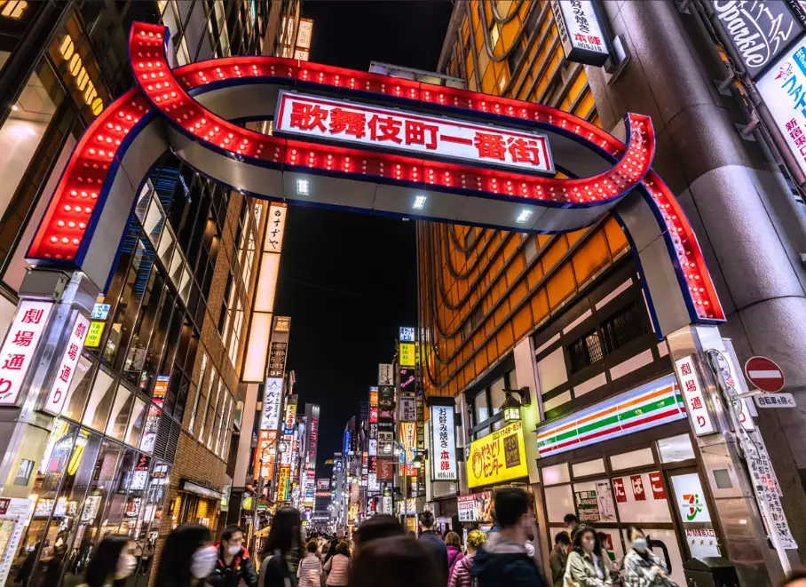 solo female travel Japan